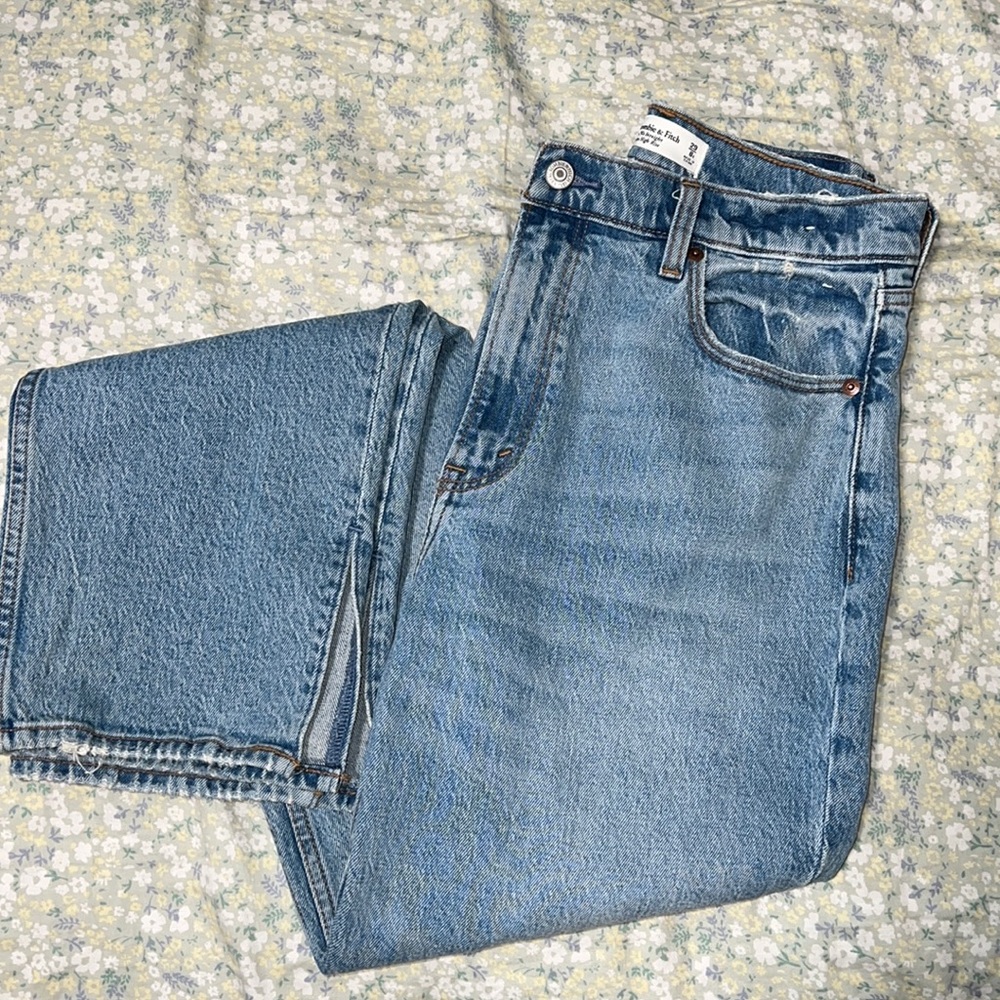 Abercrombie 90s Straight jeans